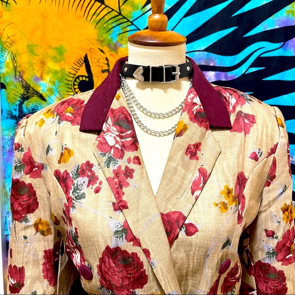 🌈 Amazing roses Vintage blazer